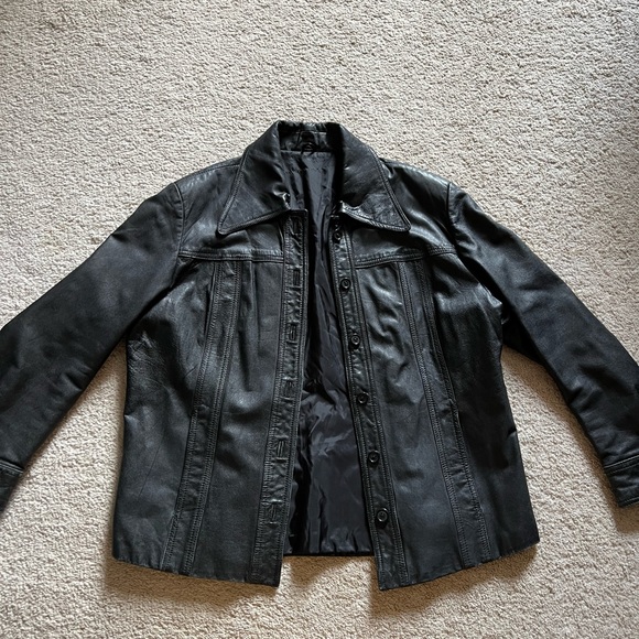 Genuine leather jacket - Picture 2 of 6